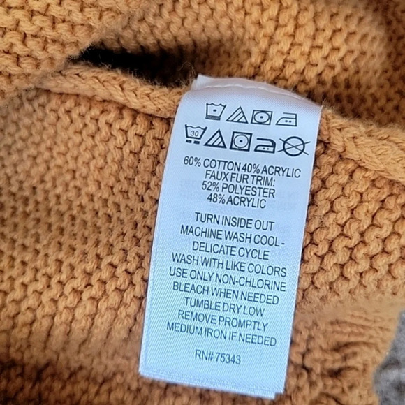 Tahari Baby Mustard Yellow Cable Knit Scallop Hem Faux Fur Collar Dress - Picture 6 of 6